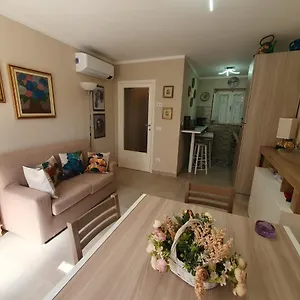 Casa Gioiello Di Enrica , Pietrasanta Italia